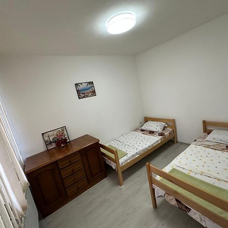 Got Prishtina Hostel Prishtine Ruang foto