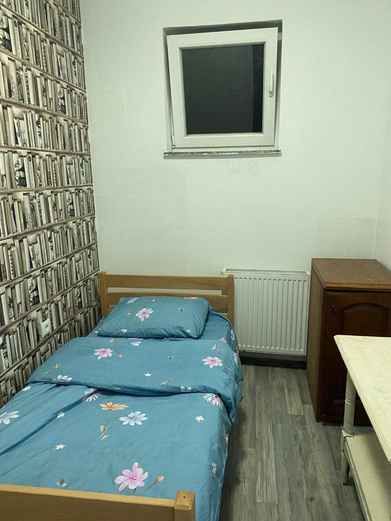 Got Prishtina Hostel Prishtine Bagian luar foto