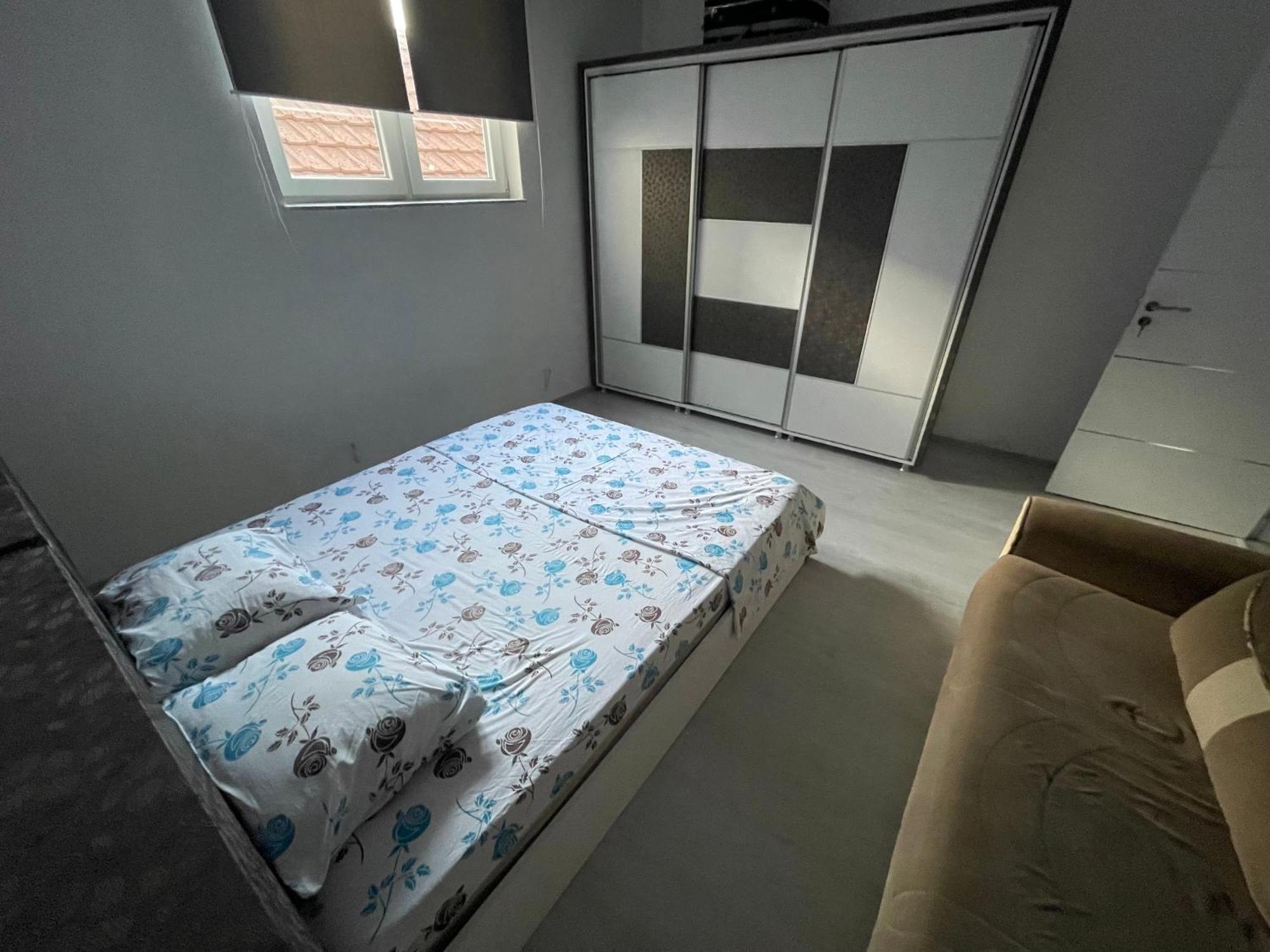Got Prishtina Hostel Prishtine Ruang foto